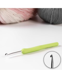 Крючок для вязания с пластиковой ручкой d 4 5 мм 14 см цвет салатовый Арт узор