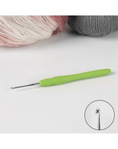 Крючок для вязания с силиконовой ручкой d 2 мм 14 см цвет зеленый Арт узор