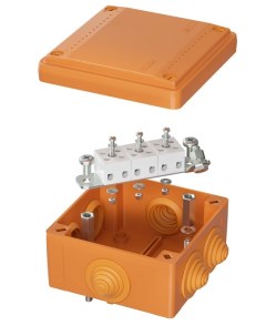 Коробка распределительная FSB11506 пластиковая FS с кабельными вводами и клеммниками IP55 100х100х50 Dkc