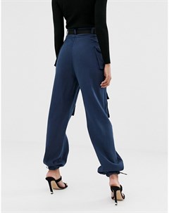 Темно синие брюки карго в стиле милитари с карманами и поясом с пряжкой Missguided