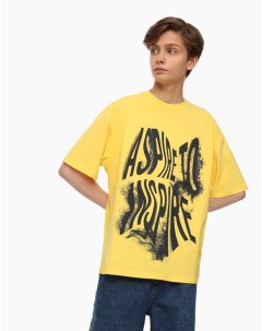 Жёлтая футболка oversize с принтом Aspire to Inspire для мальчика Gloria jeans