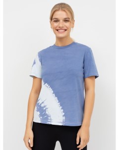 Хлопковая женская футболка голубого цвета с белыми элементами Mark formelle