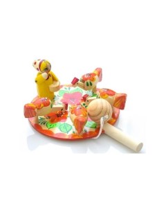Богородская игрушка Девочка кормит курочек Русские народные игрушки
