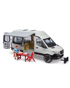 Автомобиль Mercedes Benz Sprinter туристический с фигуркой 02 672 Bruder