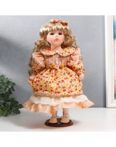 Кукла коллекционная керамика Тося в кремовом платье с цветочками с бантом в волосах 30 см Nobrand
