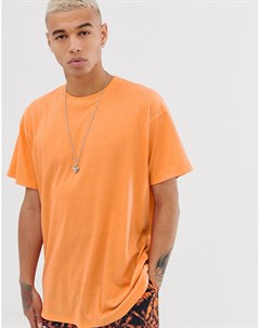 Оранжевая футболка с логотипом на спине Due diligence