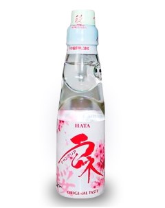 Напиток газированный Сакура 200 мл Упаковка 30 шт Hata kosen ramune