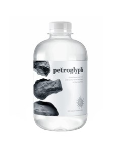 Вода природная питьевая минеральная газированная столовая 0 375 л Petroglyph