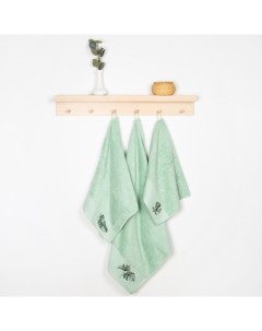 Комплект махровых полотенец Нефрит с вышивкой Джунгли Bellehome
