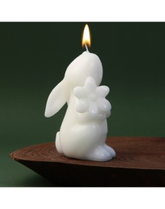 Свеча формовая Зайчик белый 9 5 х 6 см Зимнее волшебство