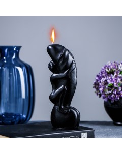 Фигурная свеча Фаворит с девушкой черный 250гр Мыльные штучки