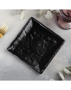 Блюдо фарфоровое для подачи Moon 16х16х1 6 см черный Magistro