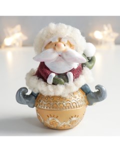 Сувенир полистоун Дед Мороз на ёлочном шарике 9 5х5 5х10 5 см Nobrand