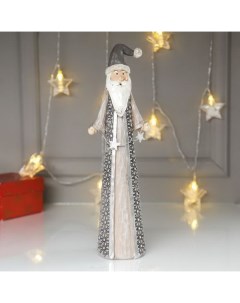 Сувенир полистоун Дед Мороз в серой шубе с гирляндой со звёздами 31 5х7х9 5 см Nobrand