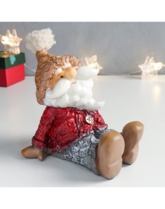 Сувенир полистоун Дед Мороз в красном пиджачке сидит 12х15х14 5 см Nobrand