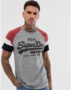 Серо бордовая футболка с рукавами реглан и логотипом Superdry