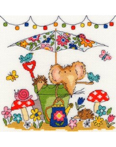 Набор для вышивания крестом Garden Mouse Мышка в саду арт XSW8 Bothy threads