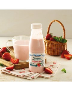 Йогурт питьевой ФЕРМА из козьего молока с клубникой 2 5 5 0 300 г Мясновъ