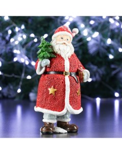 Фигура Дед Мороз с елкой и подарком в красном 11х10х21см Хорошие сувениры