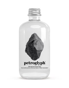 Вода минеральная питьевая природная столовая негазированная 0 375 л Petroglyph