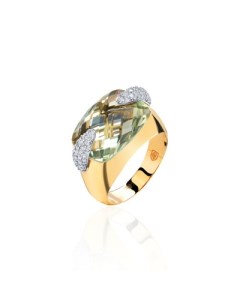 Кольцо с празиолитом и бриллиантами из комбинированного золота Эстет