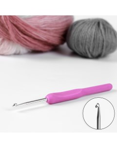 Крючок для вязания с пластиковой ручкой d 4 мм 14 см цвет фиолетовый Арт узор