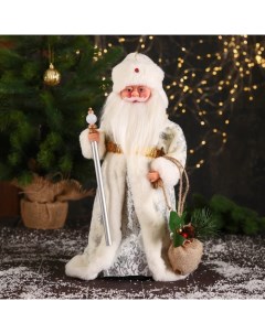 Новогодняя фигурка Дед Мороз в белой шубке 6938367 13x13x40 см Зимнее волшебство