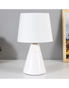 Настольная лампа Брианна E14 40Вт белый 32х32х52 см Nobrand