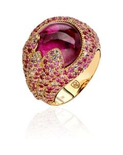 Кольцо с россыпью цветных и драгоценных камней из жёлтого золота 750 пробы Эстет