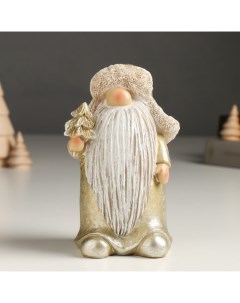 Новогодний сувенир Дедушка Мороз в шапке ушанке с елочкой 9498896 7х10х15 см Nobrand