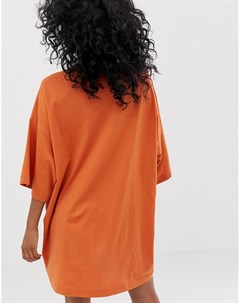 Темно оранжевое платье футболка Weekday