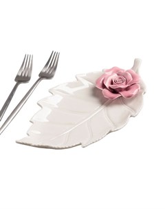 Блюдо сервировочное Лист с розой 27x14x4 5 см цвет бело розовый Nobrand