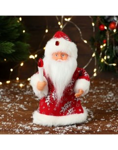Фигурка новогодняя Зимнее волшебство Дед Мороз В шубе с фонариком 9692498 Красный 19 см Nobrand