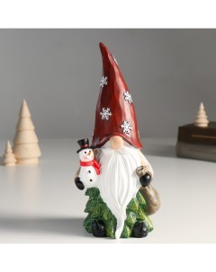 Новогодний сувенир Дед Мороз в колпаке со снежинками с мешком 9491497 10х8х23 см Nobrand