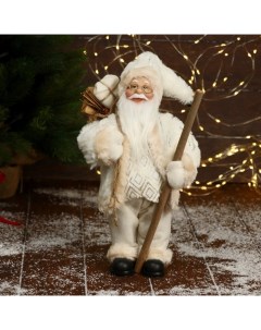 Новогодняя фигурка Дед Мороз в белой шубе 6949614 16x12x30 см Зимнее волшебство