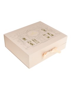 Подарочная коробка самосборная на магнитах 38х45х14 см детская Кенгуру