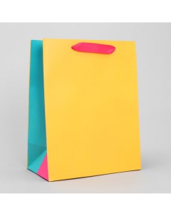 Пакет подарочный трехцветный упаковка Дарите счастье