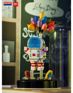 Конструктор 3D из миниблоков Космонавт с шариками в колбе 489 дет Balody