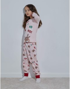 Светло розовая пижама с новогодним принтом для девочки Gloria jeans