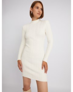 Вязаное платье свитер длины мини с узором косы Zolla