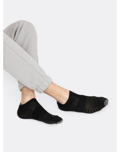 Короткие мужские спортивные носки из пряжи meryl skinlife черного цвета Mark formelle