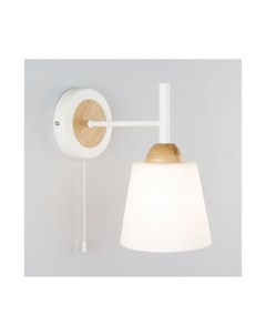 Настенный светильник со стеклянным плафоном 70085 1 белый Eurosvet
