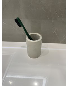 Стакан для зубных щеток из литьевого мрамора белый Haifisch