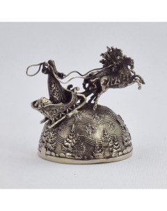 Колокольчик сувенирный Морозная Тройка бронза 4 см Василиса прекрасная
