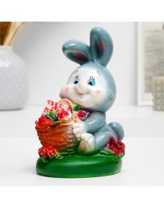 Копилка Кролик с корзиной роз 17см серый Хорошие сувениры
