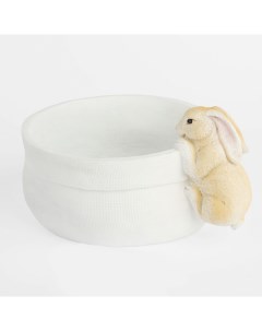 Ваза декоративная 20x16 см полирезин бежевая Кролик на мешке Natural Easter Kuchenland