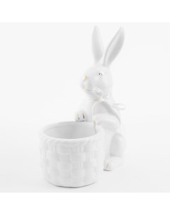 Конфетница 18x23 см керамика белая Кролик с плетенной корзиной Easter gold Kuchenland