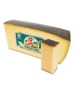 Сыр твердый Пармезан Янг 40 200 г Три короны