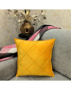 Декоративная подушка из бархата ромб 45х45х45 цвет ярко жёлтый Plush pillow