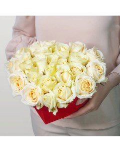 Сердце из белых роз Л'этуаль flowers
